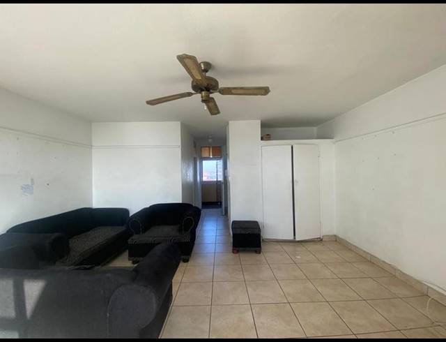 1 BEDROOM PROPERTY TO RENT IN SOUTH BEACH